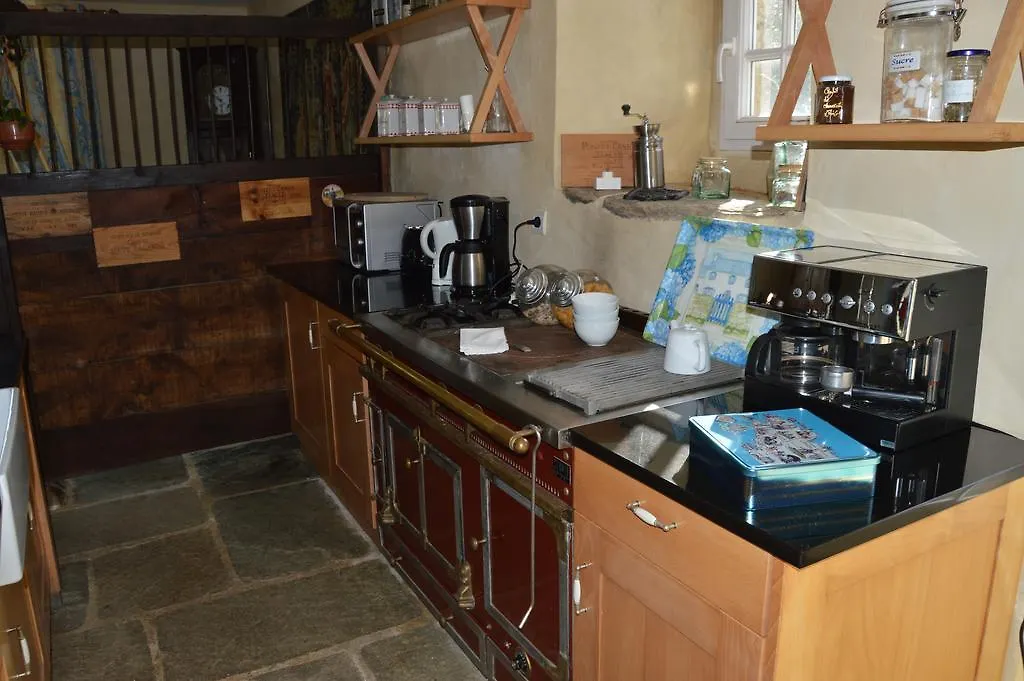 Alojamento de Acomodação e Pequeno-almoço Manoir De Lesplouenan Acomodação com café da manhã